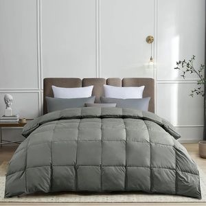 Cal-King Feather Down Comforter Duvet Insert - 104in.x96in. - 80oz - Light Grey